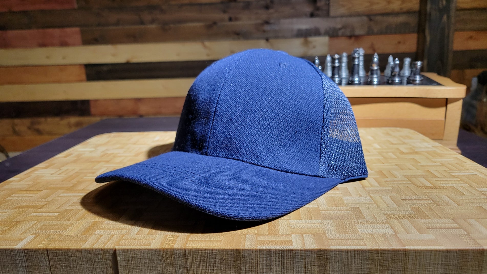 🧢 Premium Trucker Hat with Leather Patch – Rugged, Stylish, Built to Last