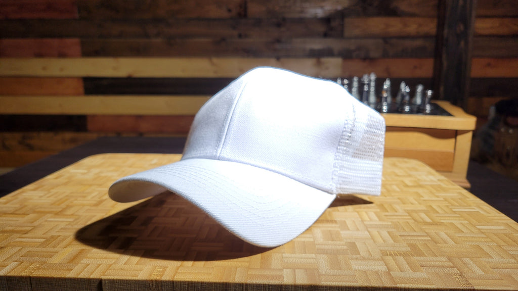 🧢 Premium Trucker Hat with Leather Patch – Rugged, Stylish, Built to Last